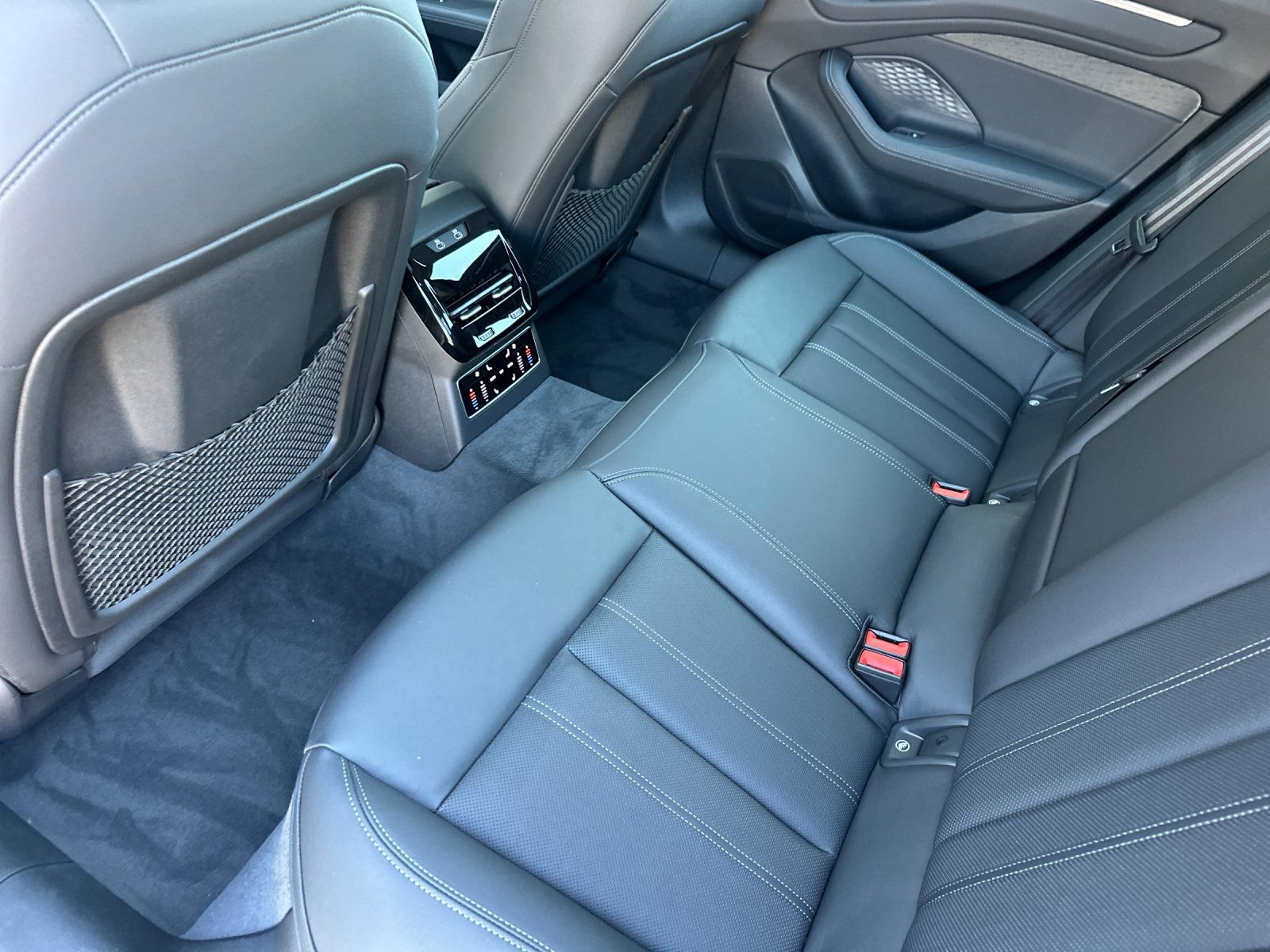 New 2026 Audi A6 Premium Plus AWD/4WD image 11