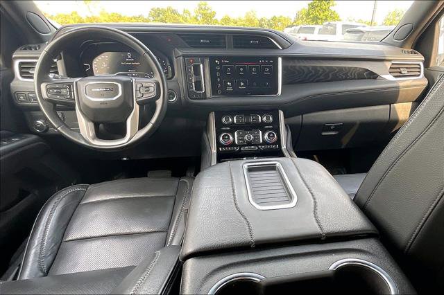 Used 2024 GMC Yukon Denali image 7