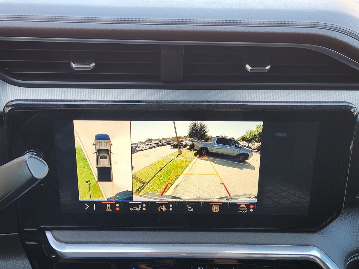 Used 2024 GMC Sierra 2500 Denali w/ Denali Reserve Package AWD/4WD image 40