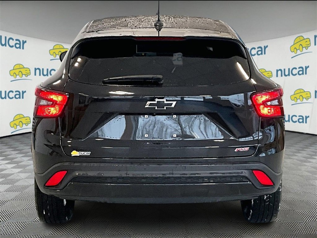 Used 2024 Chevrolet Trax RS image 5