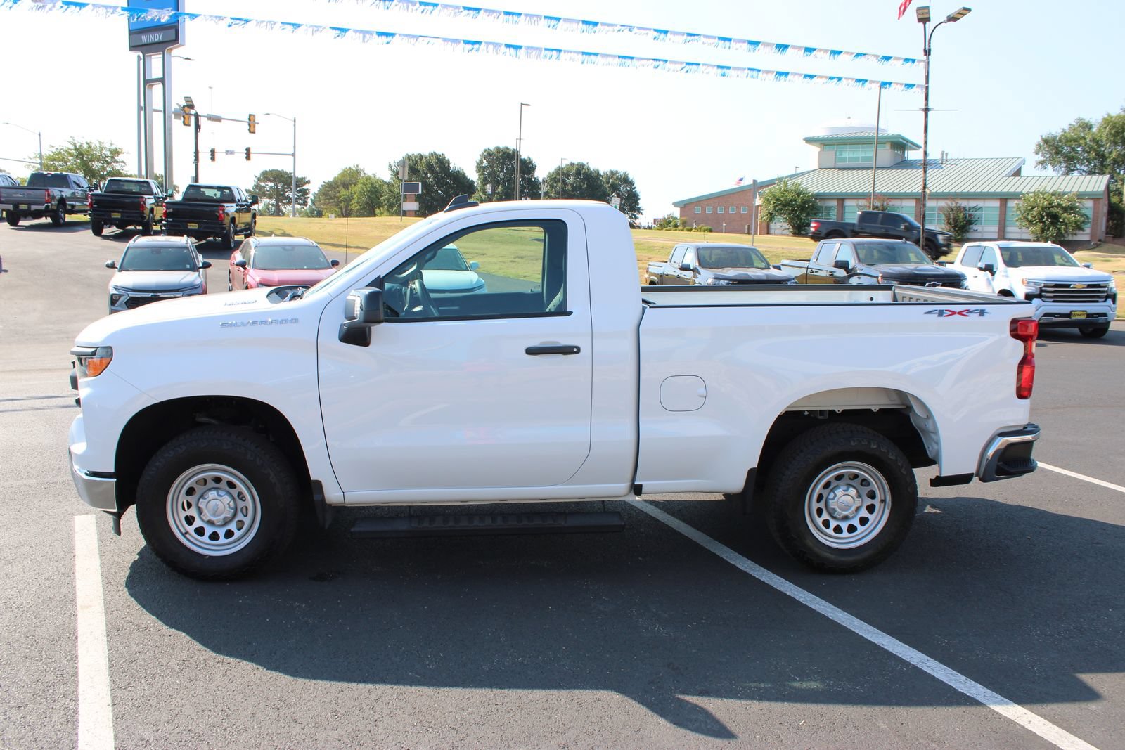 Used 2025 Chevrolet Silverado 1500 W/T w/ WT Safety Package AWD/4WD image 5