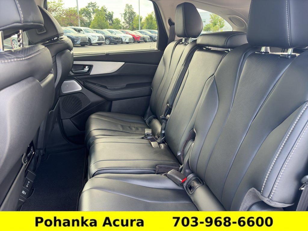 Certified 2026 Acura MDX w/ Technology Package FWD image 20
