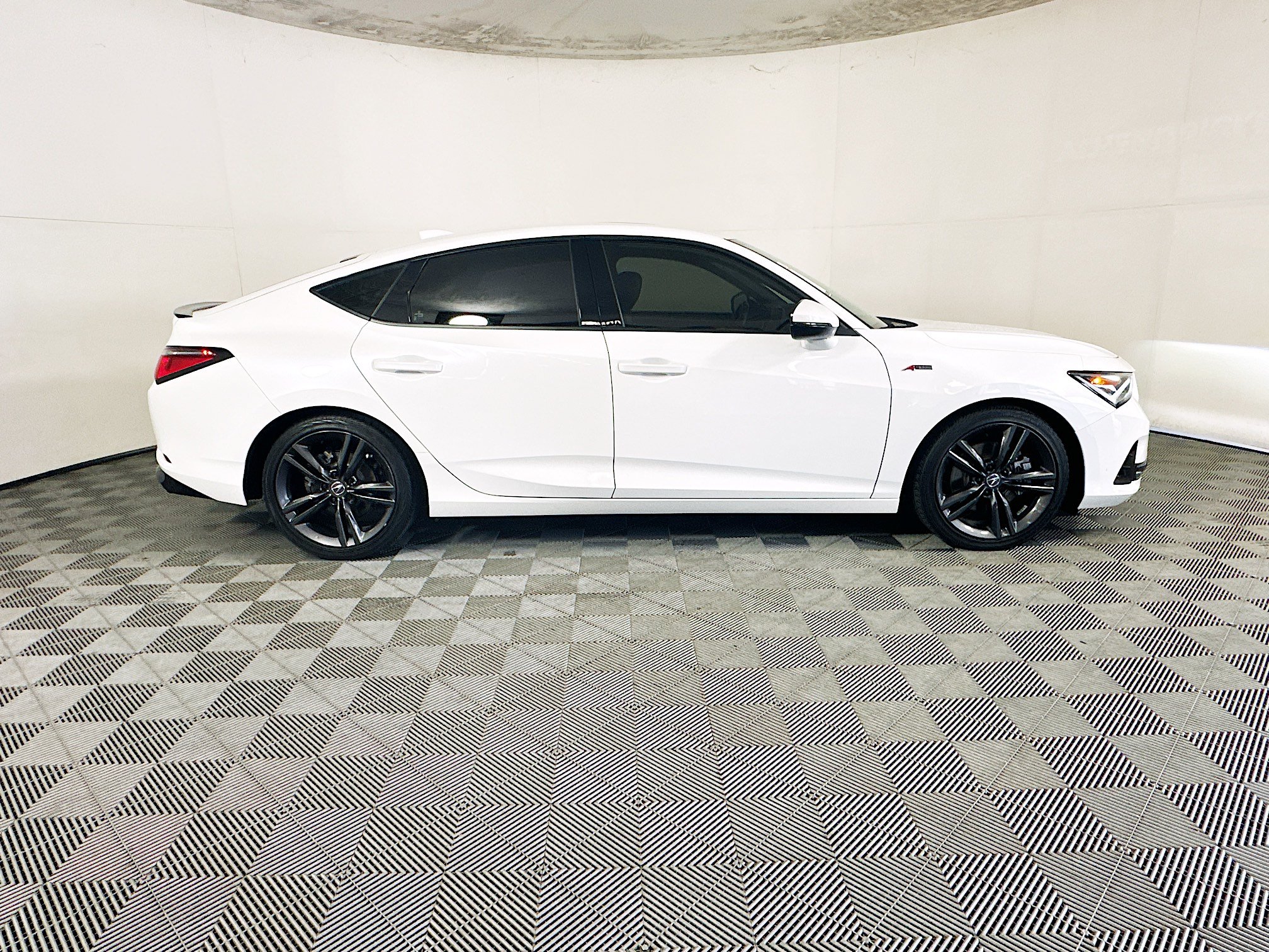 Used 2024 Acura Integra A-Spec w/ Technology Package FWD image 2