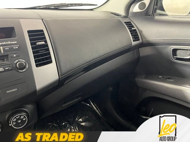 Used 2012 Mitsubishi Outlander SE AWD/4WD image 22