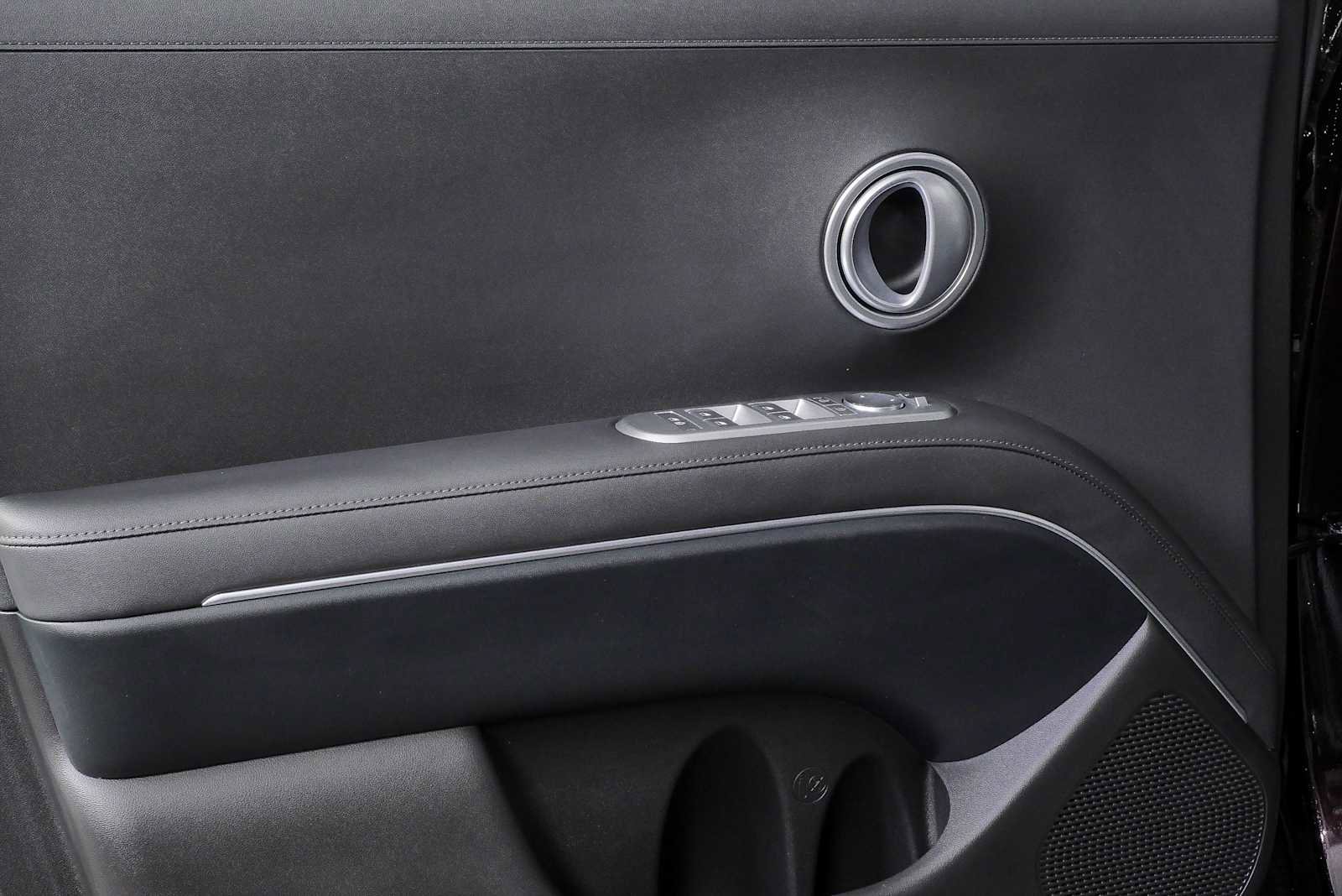 Certified 2026 Hyundai Palisade FWD Hybrid image 6