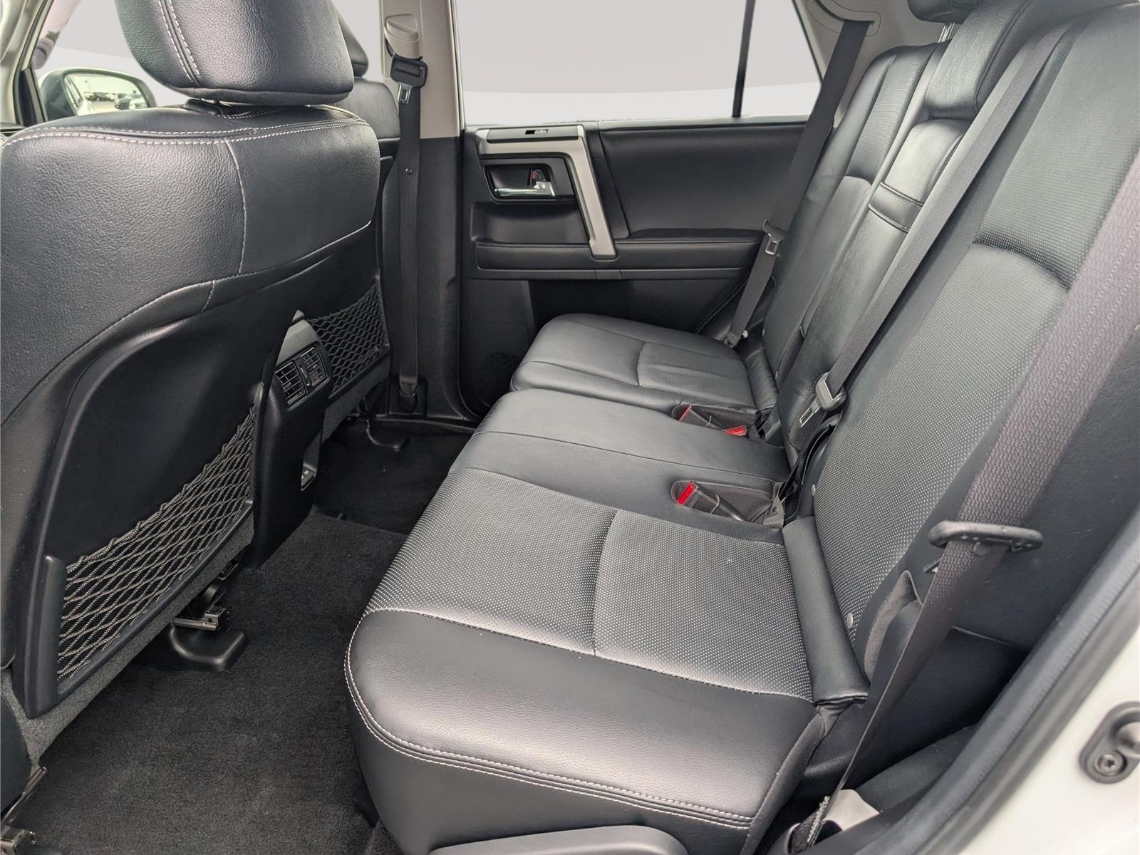 Used 2024 Toyota 4Runner Limited AWD/4WD image 15