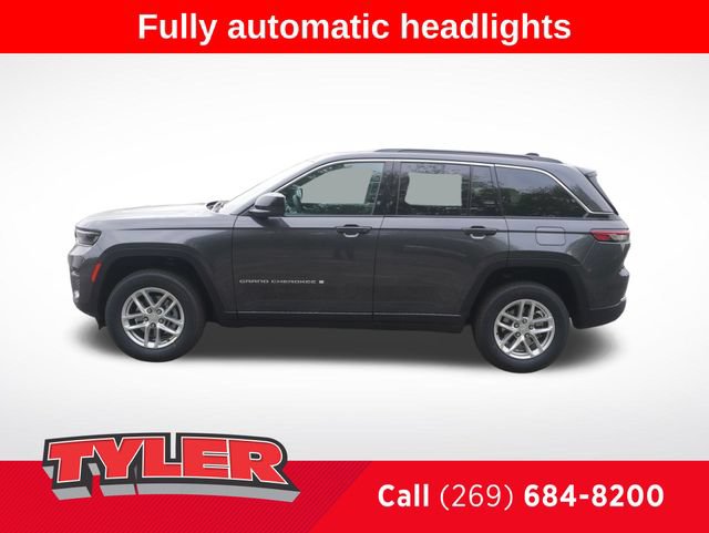 New 2026 Jeep Grand Cherokee Laredo X AWD/4WD image 4