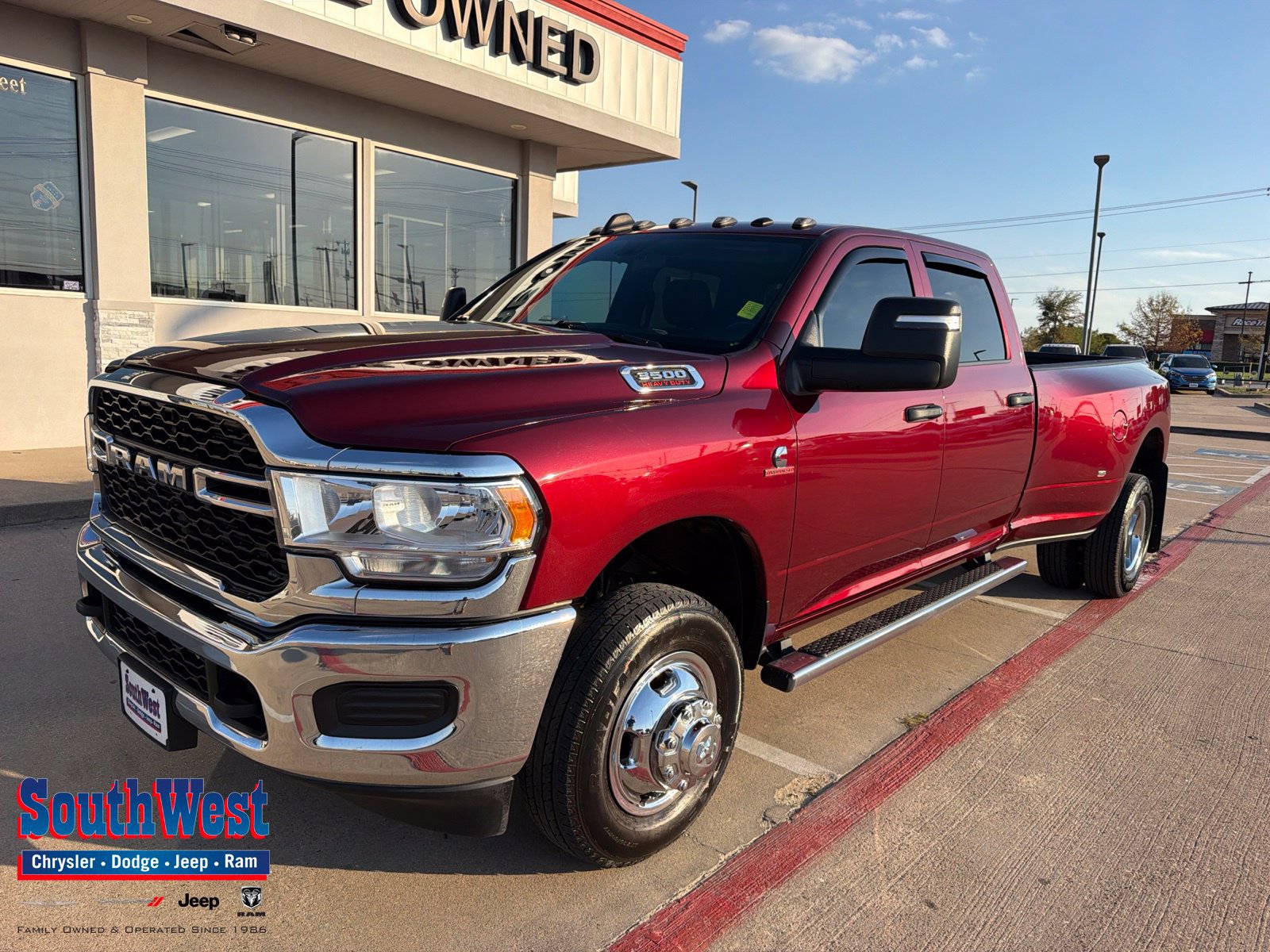Used 2024 RAM 3500 Tradesman w/ Chrome Appearance Group AWD/4WD 360° Tour