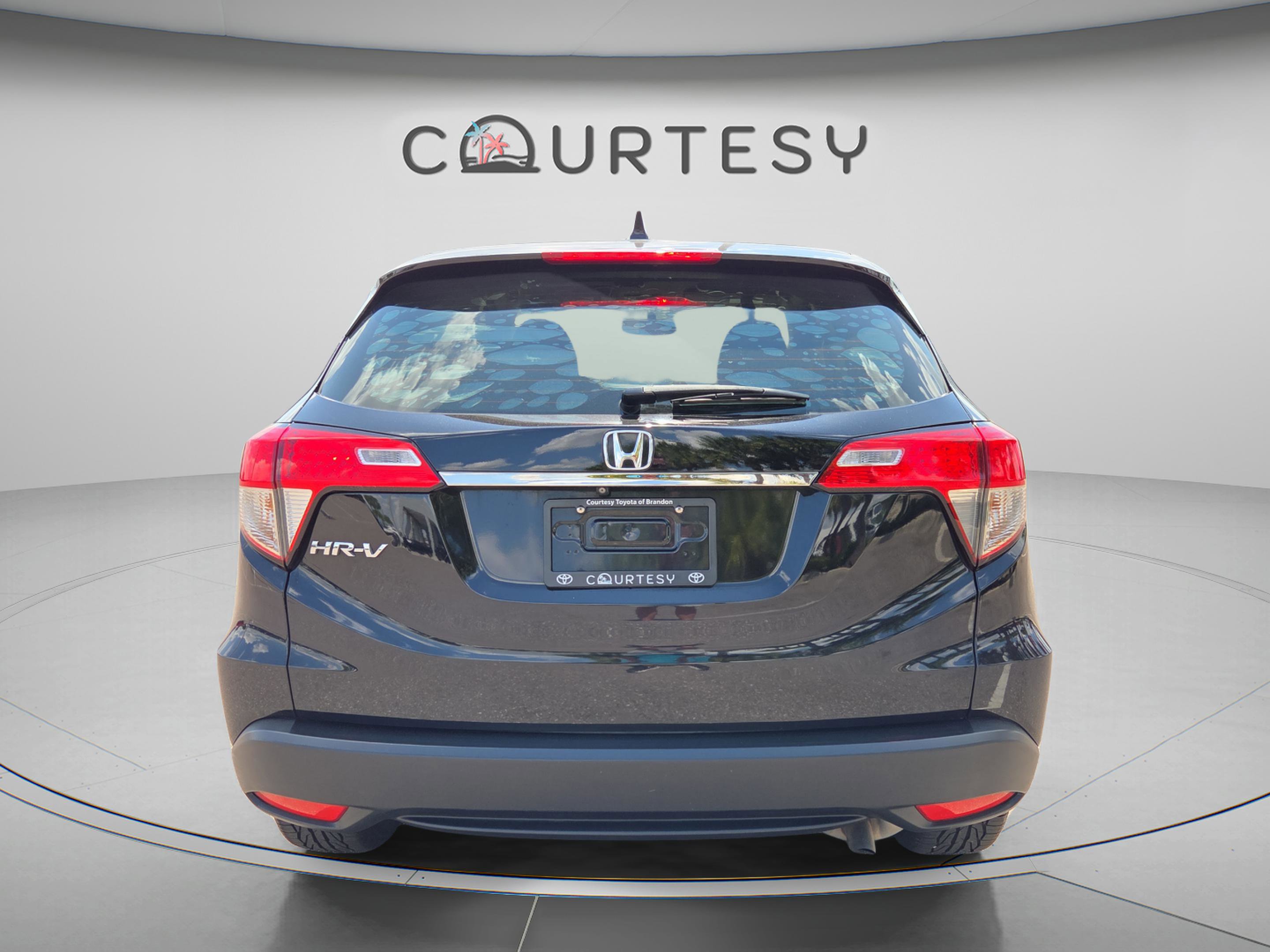Used 2019 Honda HR-V LX image 4