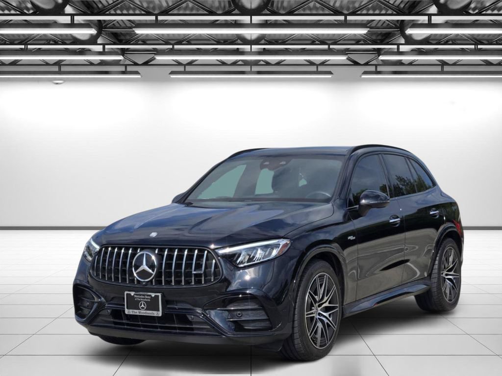 Used 2024 Mercedes-Benz GLC 43 AMG 4MATIC image 4