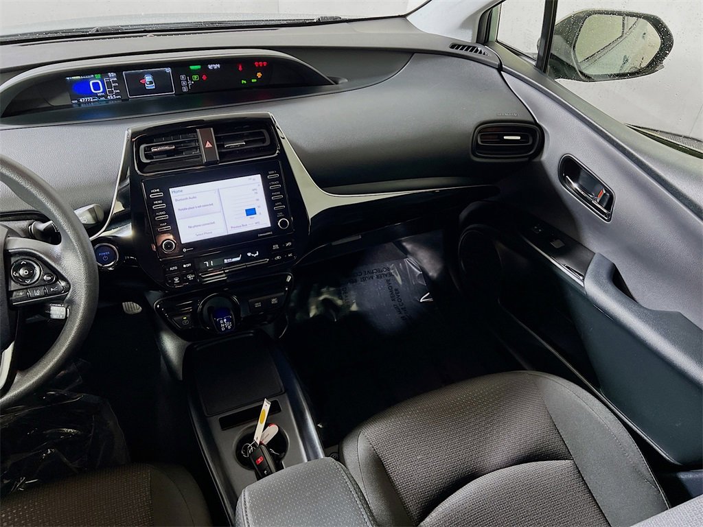 Certified 2022 Toyota Prius LE image 21