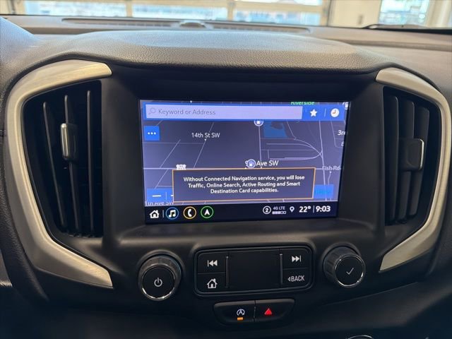 Used 2023 GMC Terrain SLE w/ Driver Convenience Package image 3
