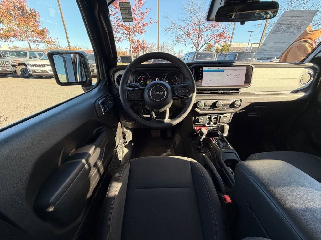 Used 2025 Jeep Wrangler Unlimited Sport S 4xe image 19