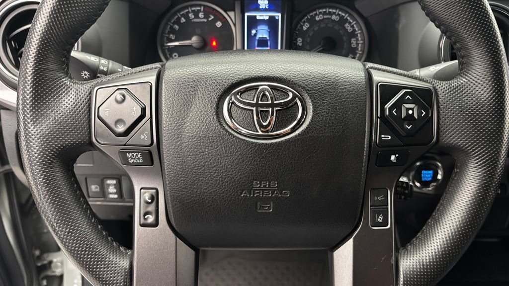 Used 2022 Toyota Tacoma TRD Sport AWD/4WD image 24
