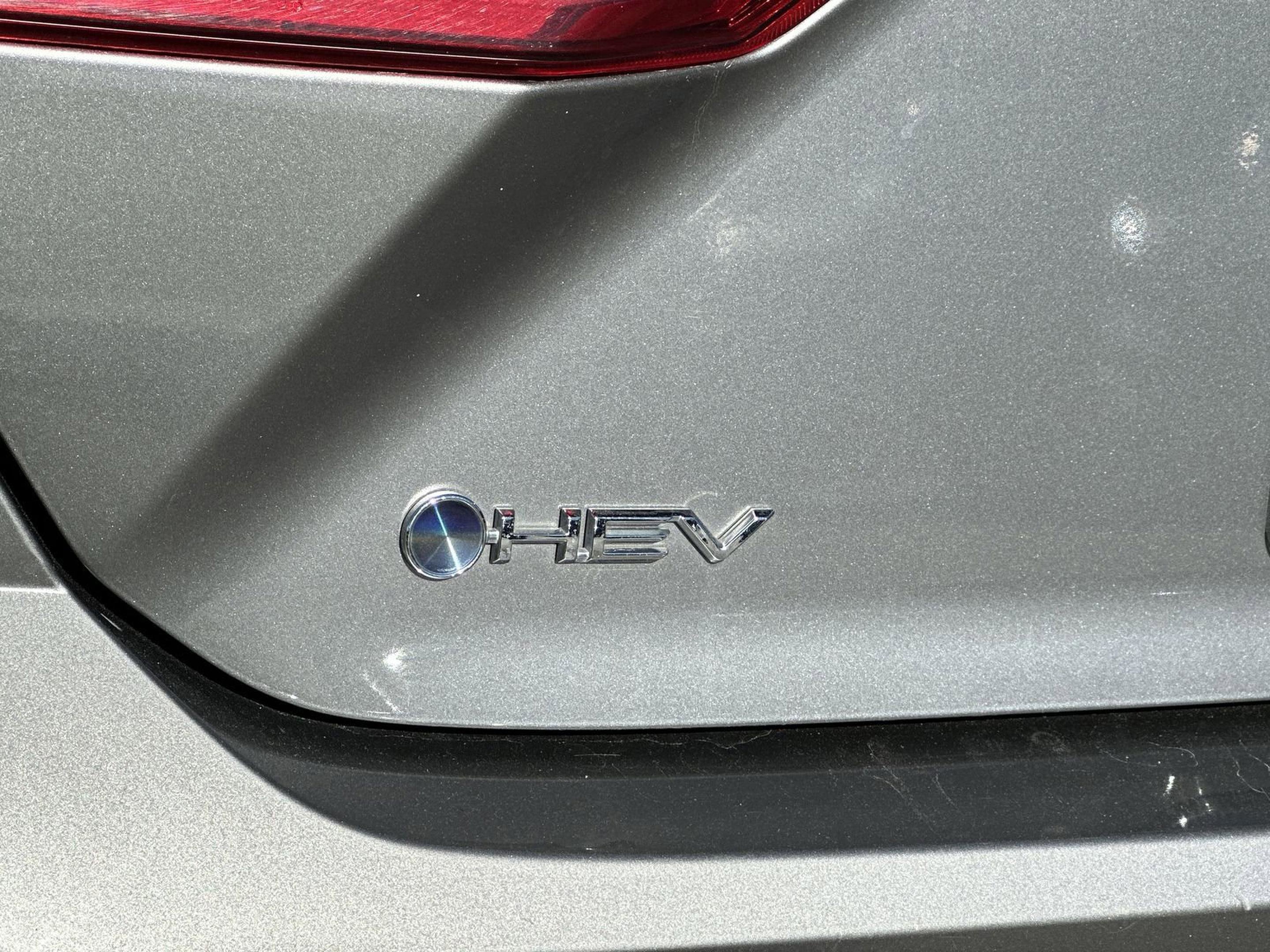 Used 2025 Toyota Camry SE image 23