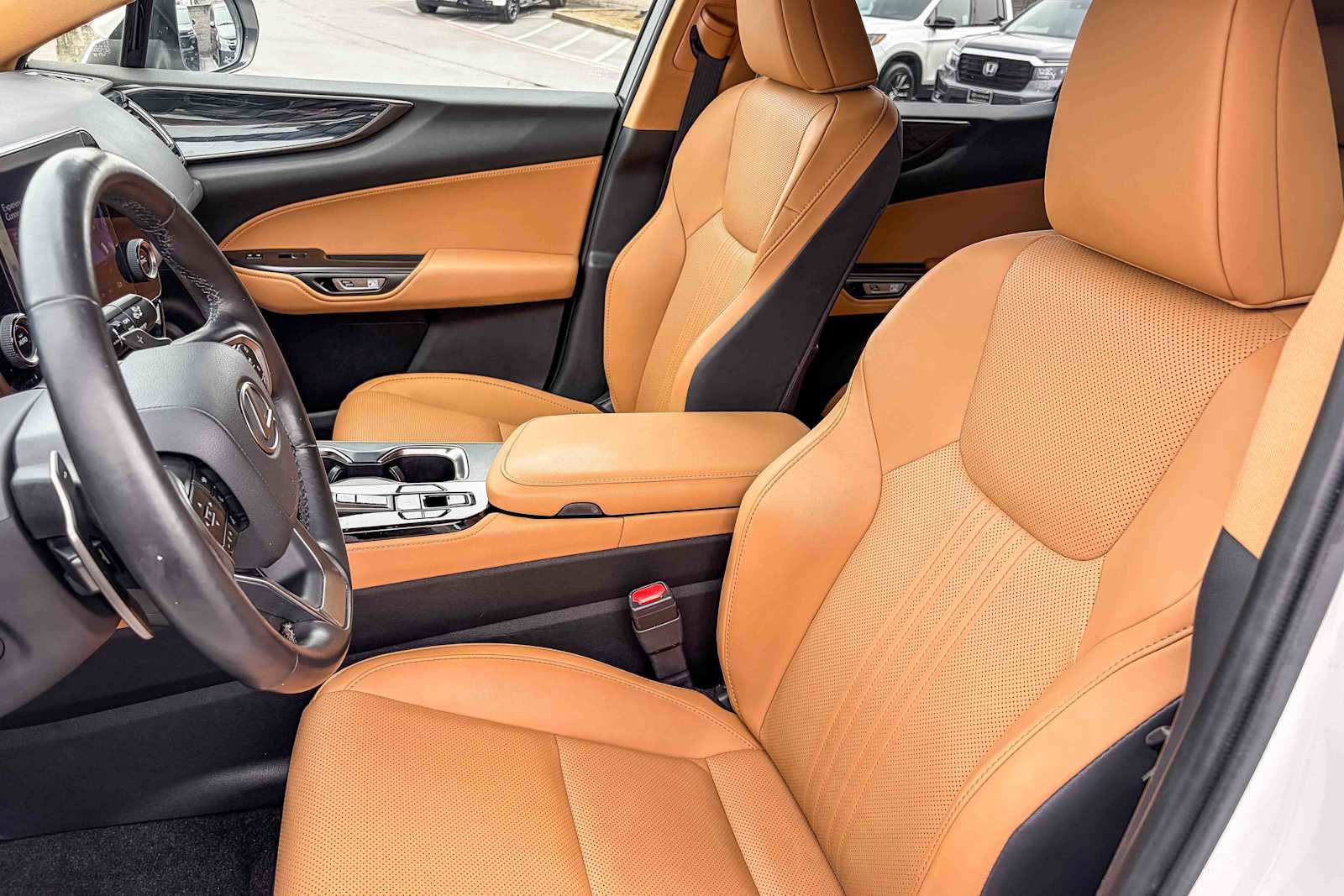 Used 2024 Lexus NX 350h AWD image 16