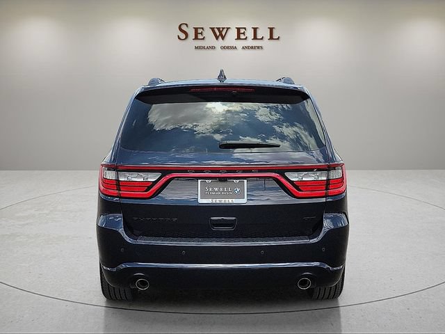 Used 2024 Dodge Durango GT w/ Blacktop Package RWD image 4