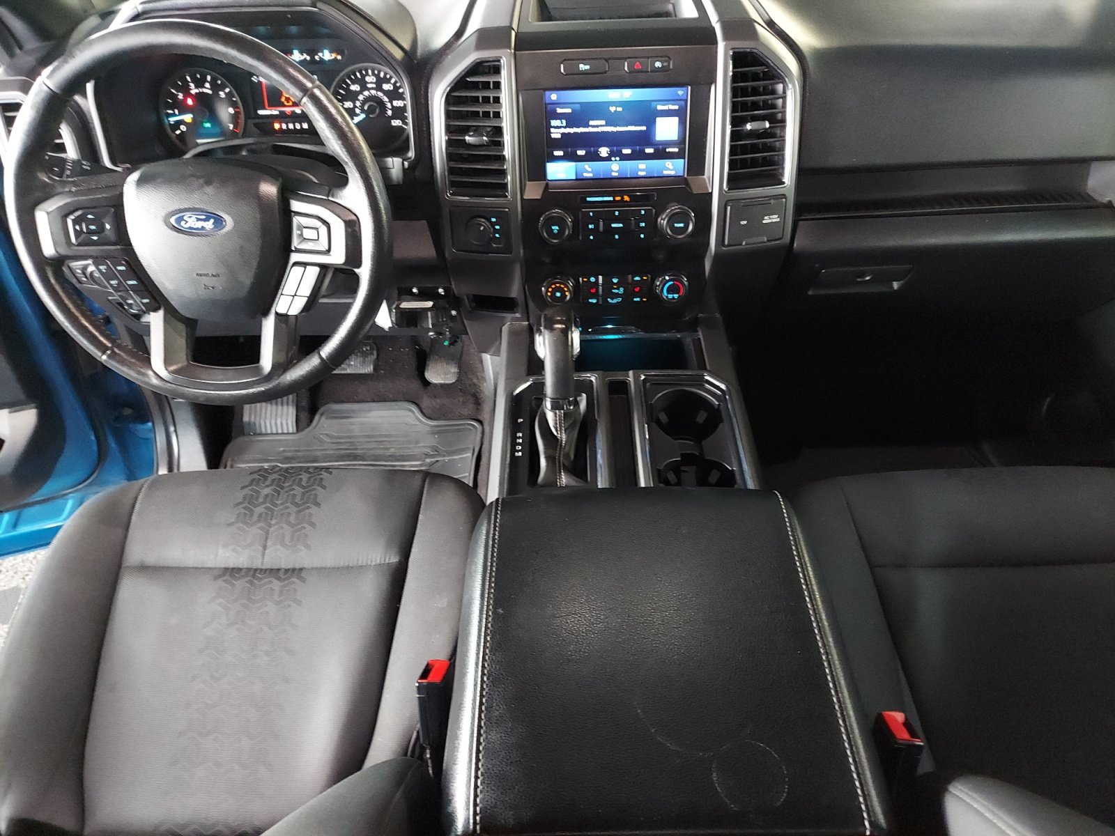 Used 2020 Ford F150 XLT w/ Equipment Group 302A Luxury AWD/4WD image 3