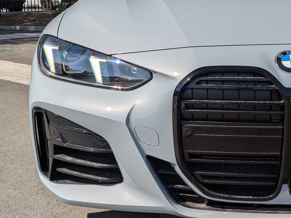 New 2026 BMW M440i Convertible image 17