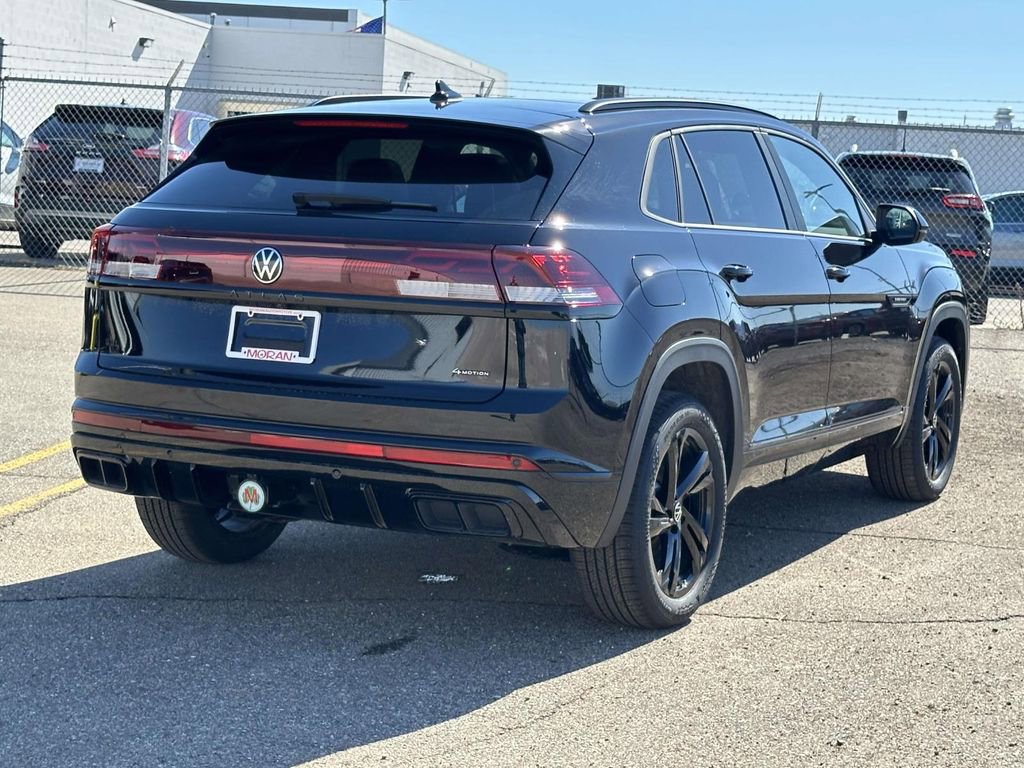 New 2026 Volkswagen Atlas Cross Sport SEL R-Line image 5