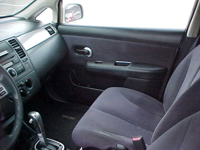 Used 2008 Nissan Versa 1.8 S w/ PWR Pkg image 14