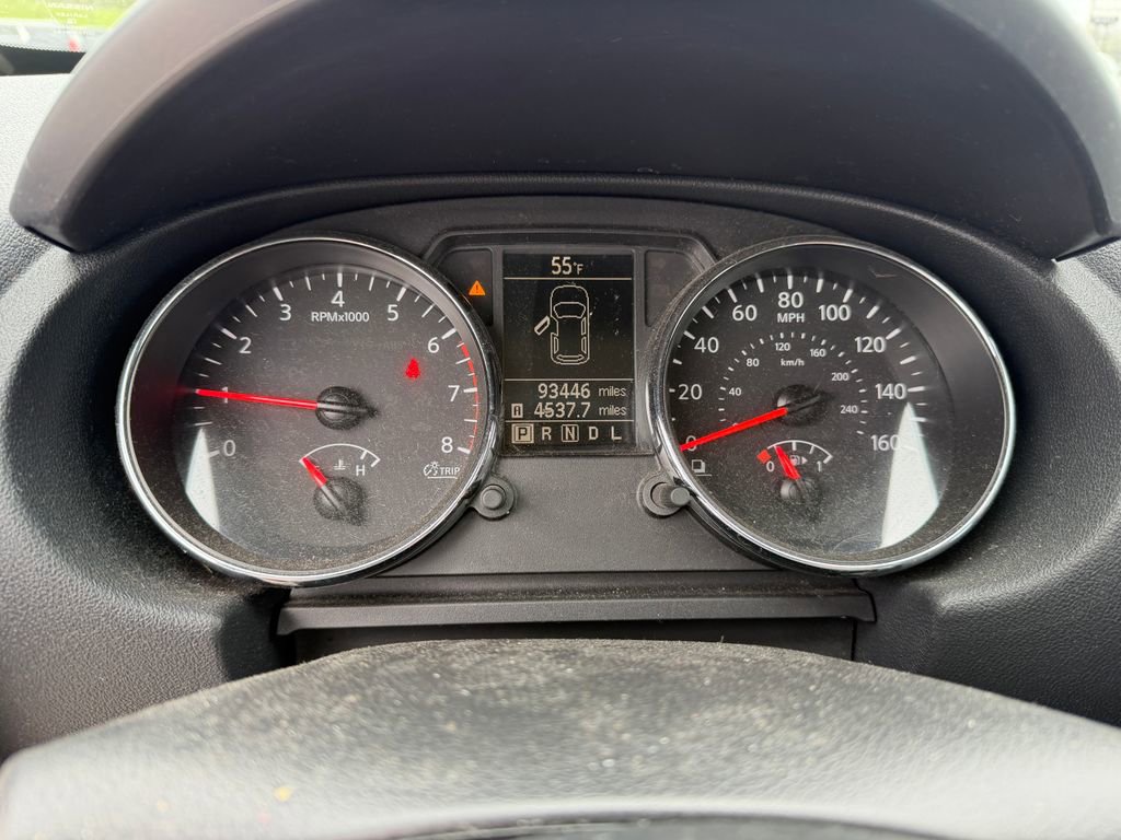 Used 2015 Nissan Rogue S AWD/4WD image 23
