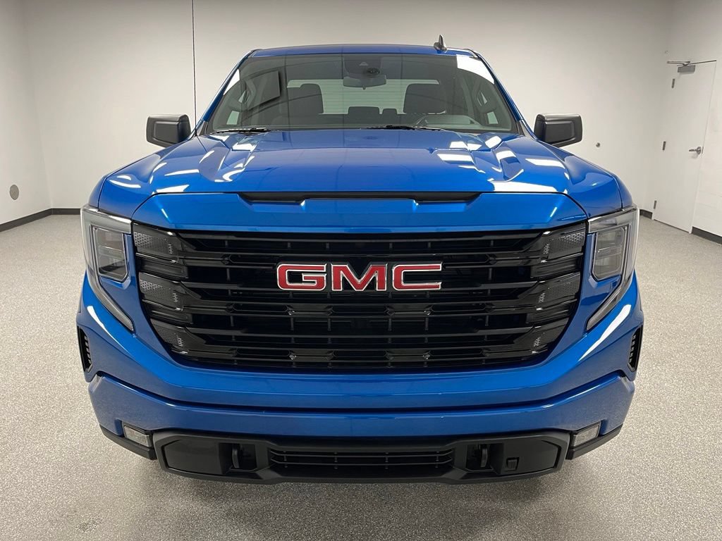 Used 2024 GMC Sierra 1500 Elevation AWD/4WD image 3