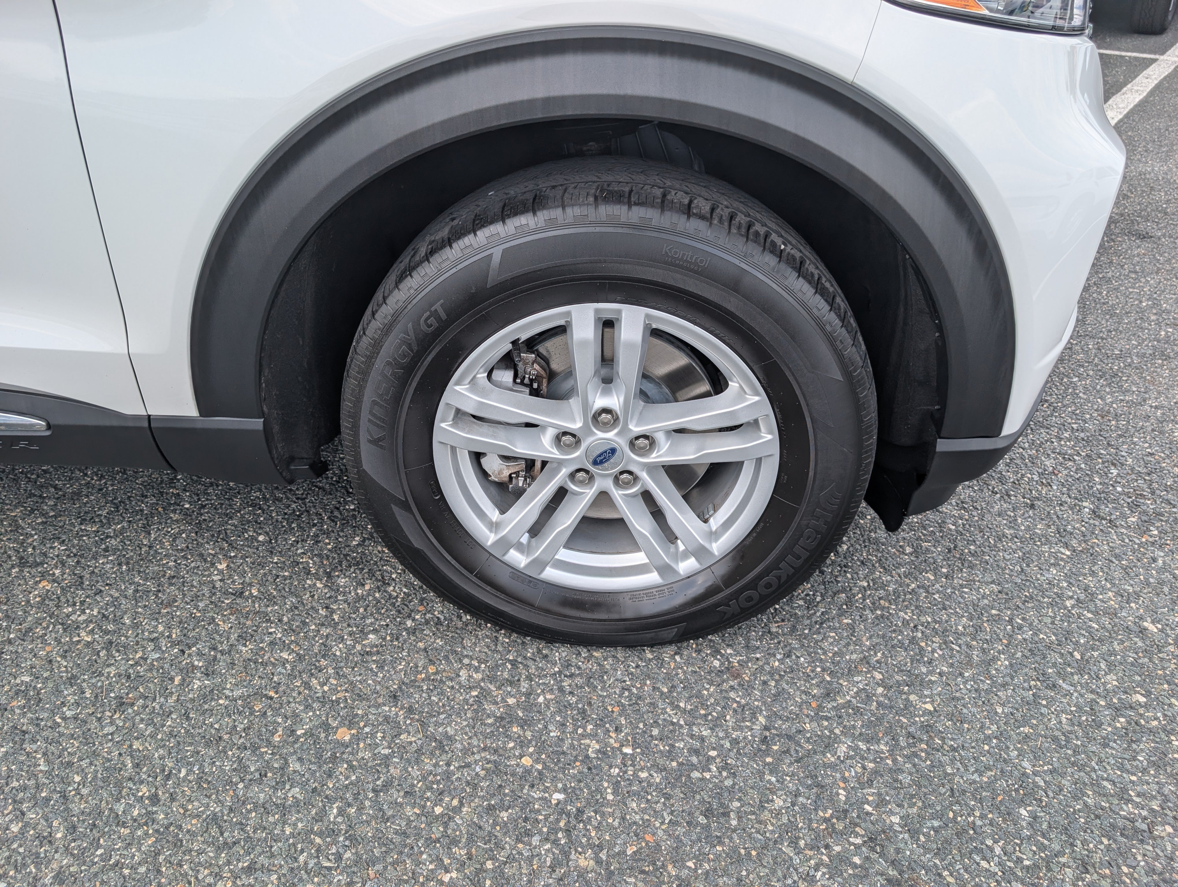 Certified 2023 Ford Explorer XLT AWD/4WD image 9