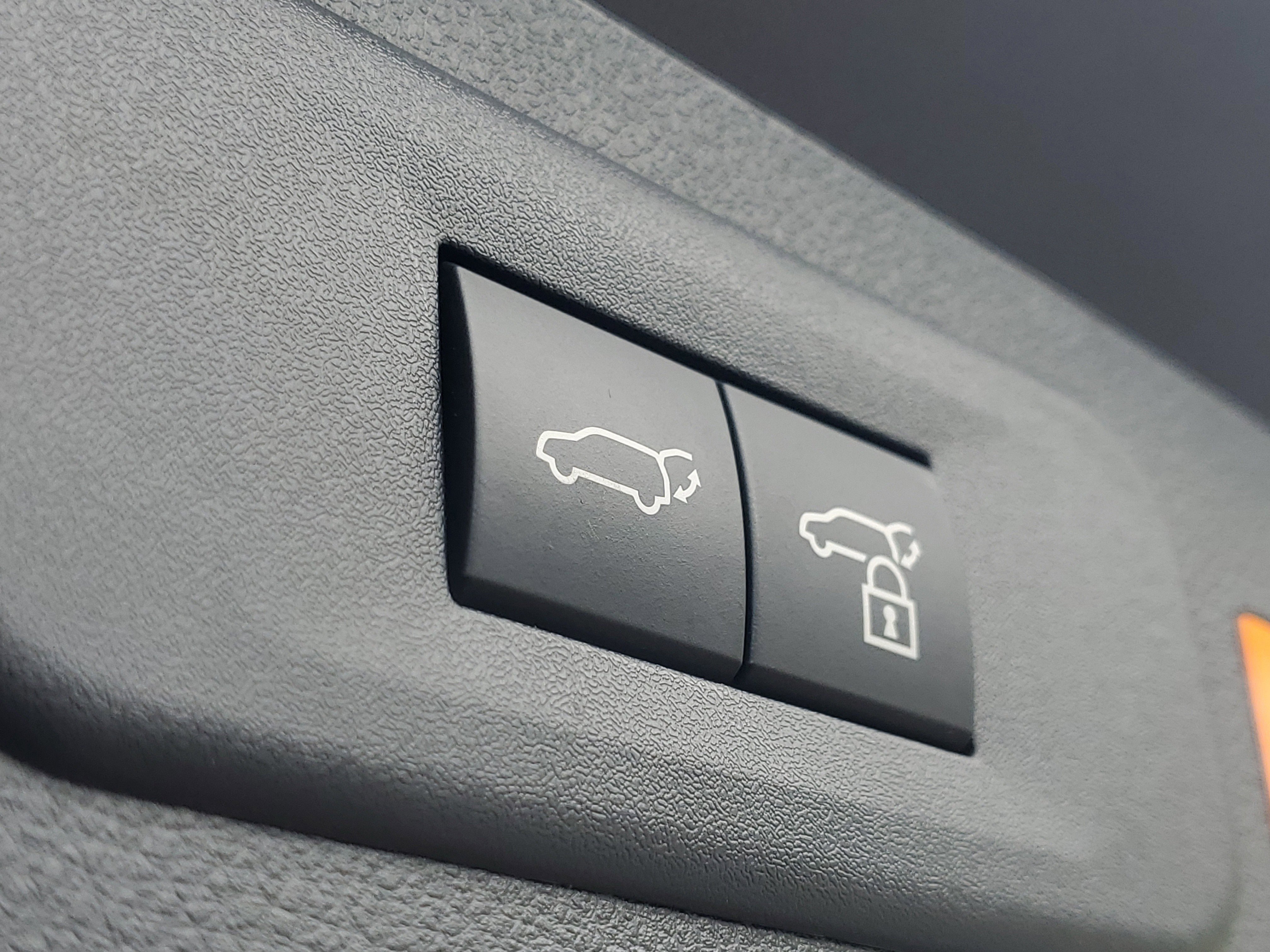 Used 2025 Lexus NX 350 AWD w/ Premium Package image 9