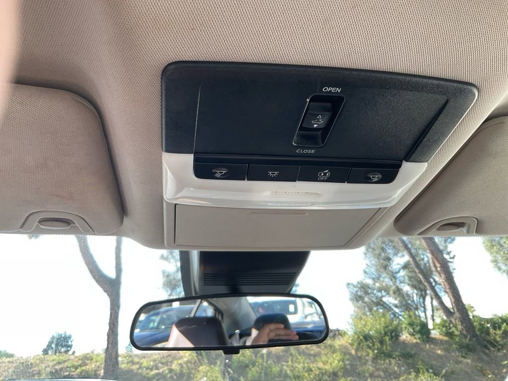 Used 2022 Nissan Altima 2.5 SR w/ Midnight Edition Package image 25