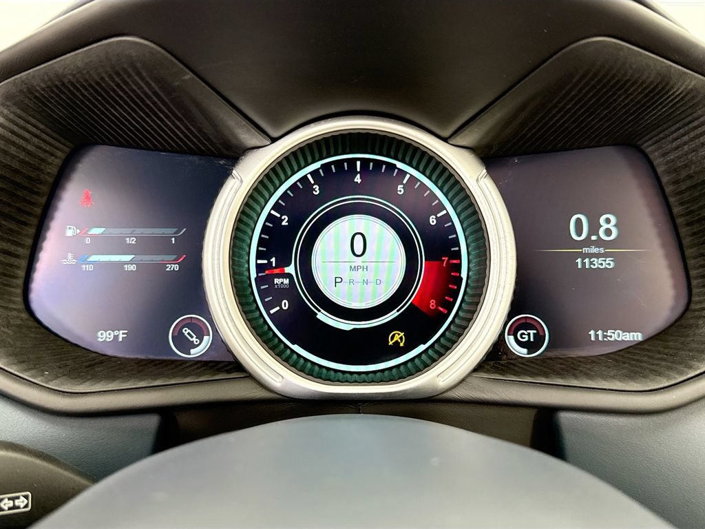 Used 2023 Aston Martin DB11 Volante RWD image 38