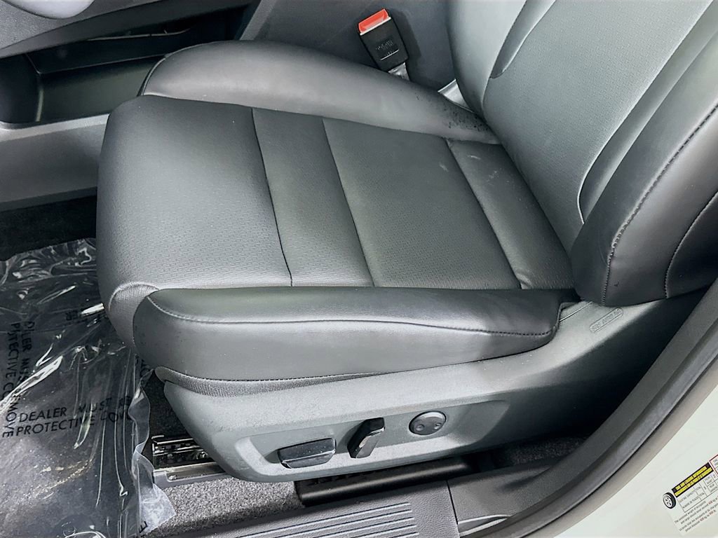 Certified 2023 Nissan Rogue SV w/ SV Premium B Package image 27