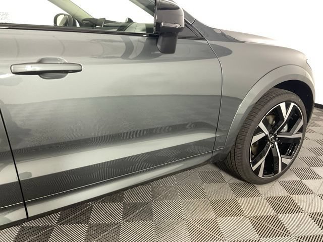 New 2026 Volvo XC60 T8 Ultra AWD/4WD image 7