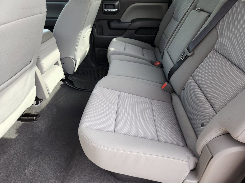 Used 2018 Chevrolet Silverado 1500 Custom w/ Custom Value Package image 18