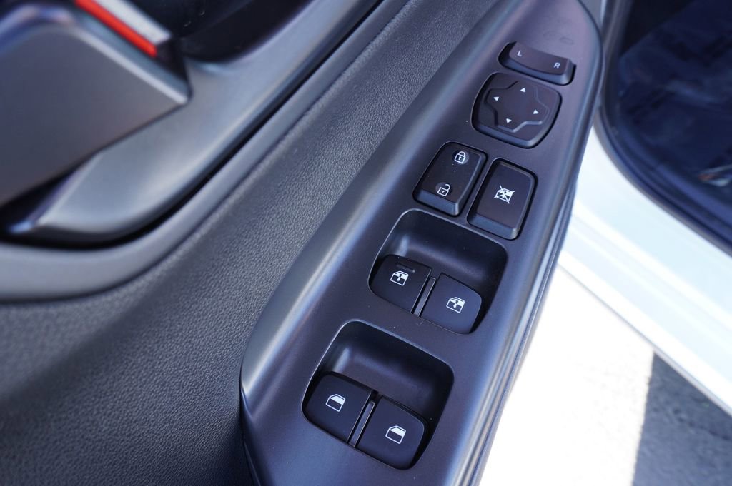 Used 2023 Hyundai Kona N Line image 16