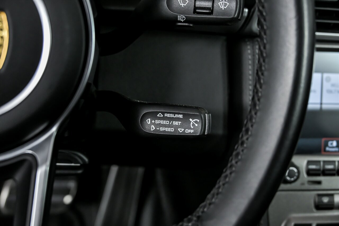 Used 2007 Porsche 911 Turbo AWD/4WD image 33