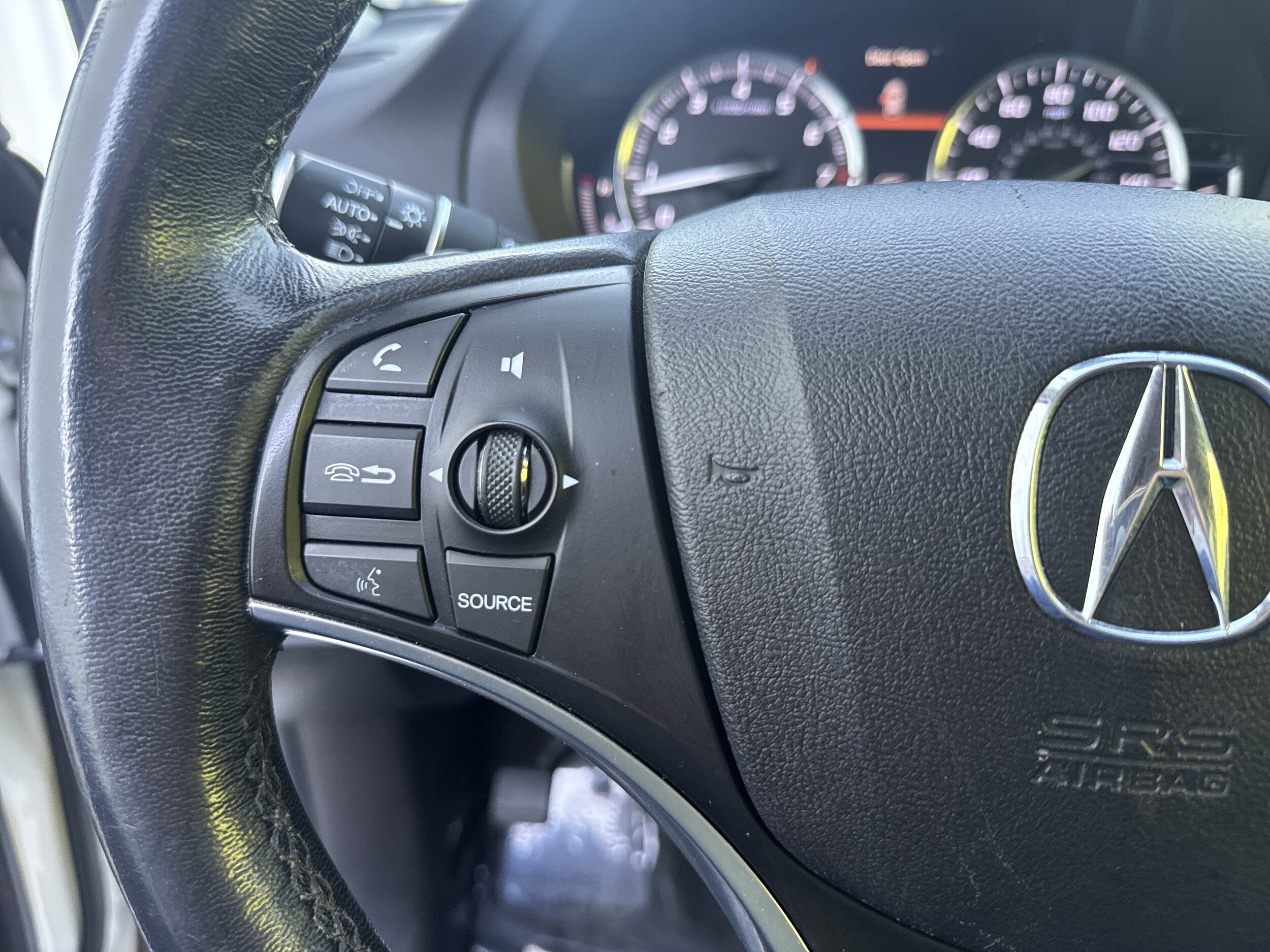 Used 2016 Acura MDX SH-AWD w/ Technology Package image 27