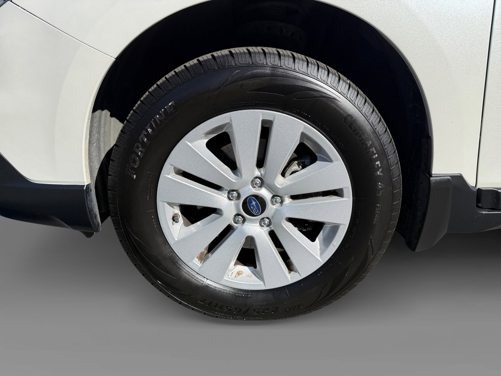 Used 2016 Subaru Outback 2.5i Premium image 9