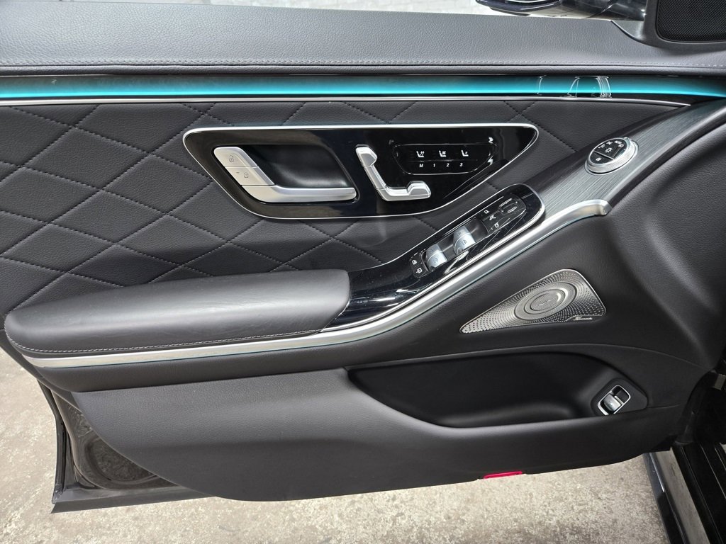 Used 2022 Mercedes-Benz S 580 4MATIC Sedan image 7