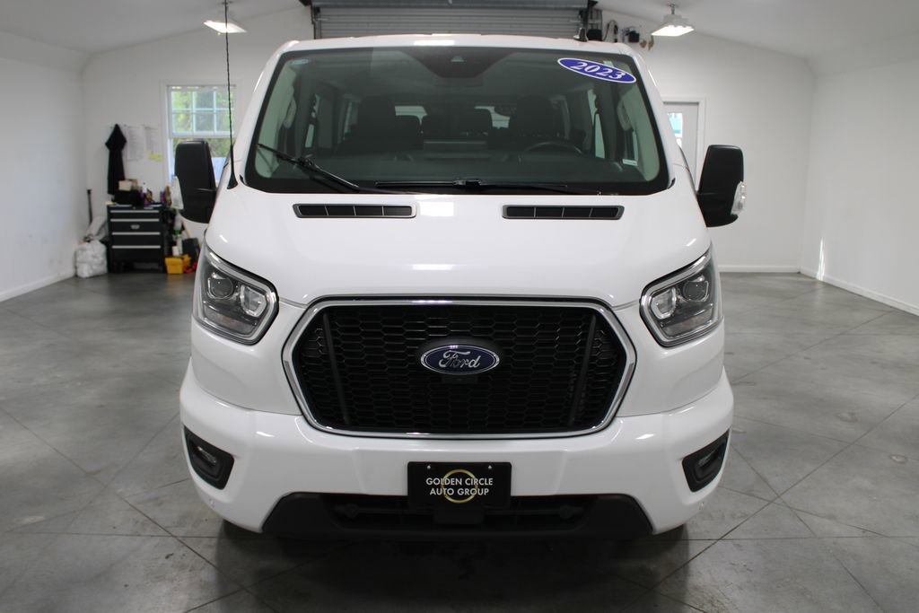 Used 2023 Ford Transit 350 XLT image 3