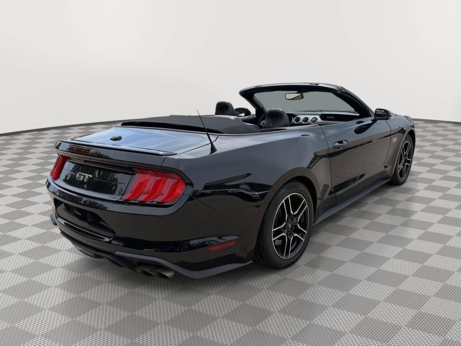 Used 2019 Ford Mustang GT Premium w/ Equipment Group 401A RWD image 7