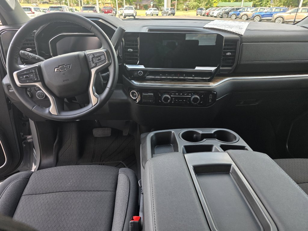 Used 2025 Chevrolet Silverado 1500 RST w/ LPO, Liner Protection Package image 15