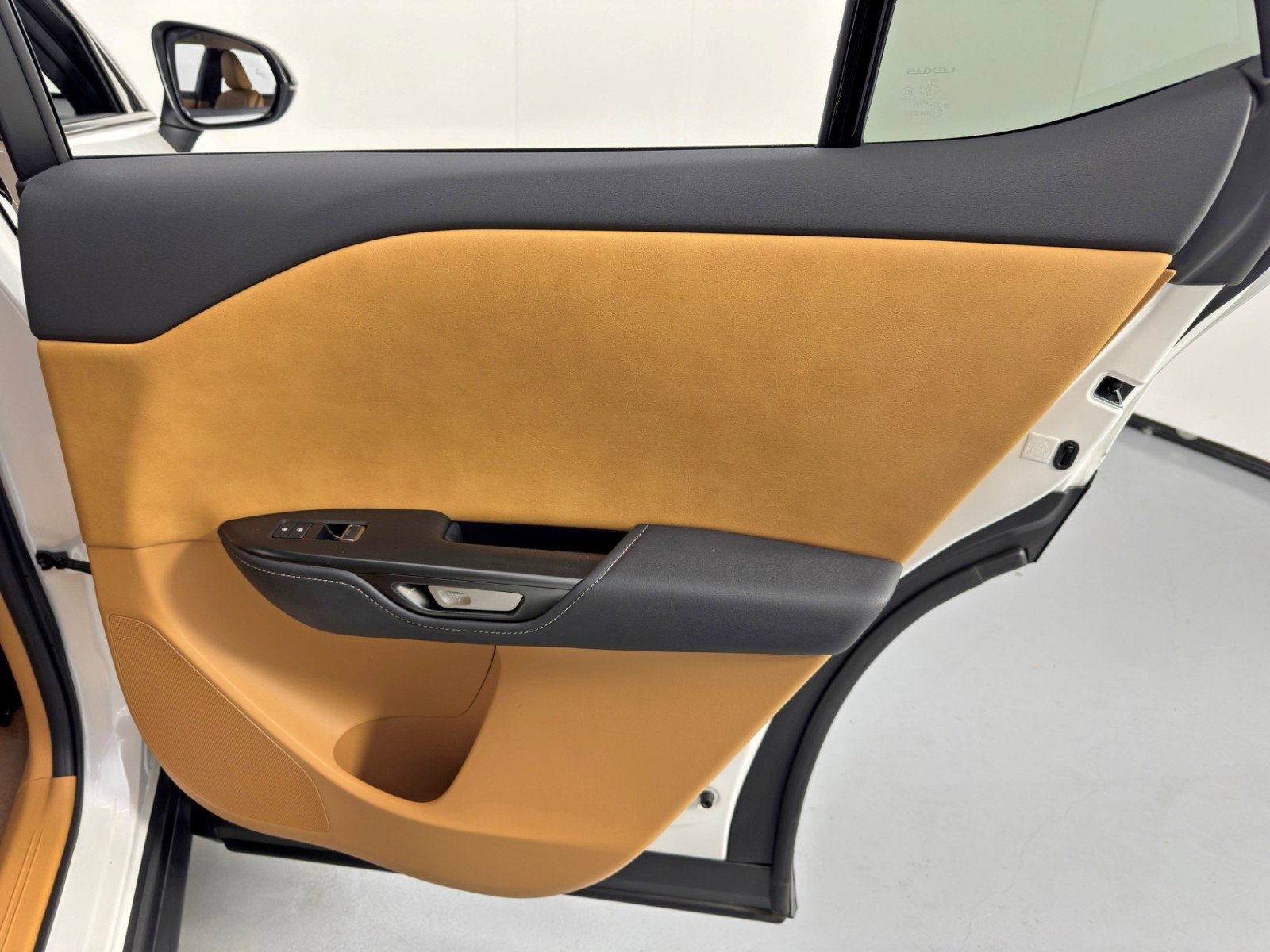 Used 2023 Lexus RZ 450e Premium w/ Accessory Package (2T) image 46