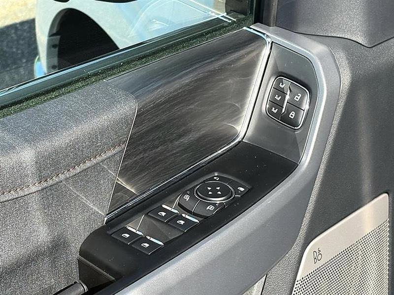 Used 2025 Ford F150 Lariat w/ Equipment Group 502A High AWD/4WD image 24