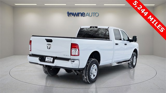 Used 2024 RAM 2500 Tradesman w/ Chrome Appearance Group image 5
