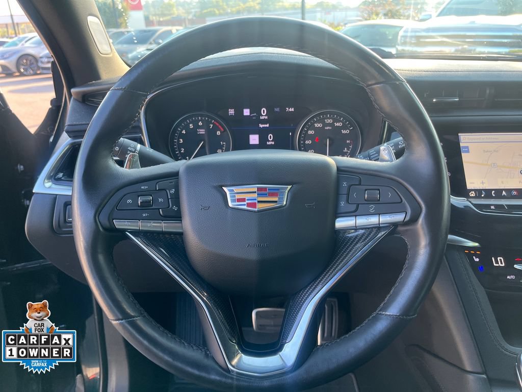 Used 2024 Cadillac XT6 Sport w/ Technology Package AWD/4WD image 25