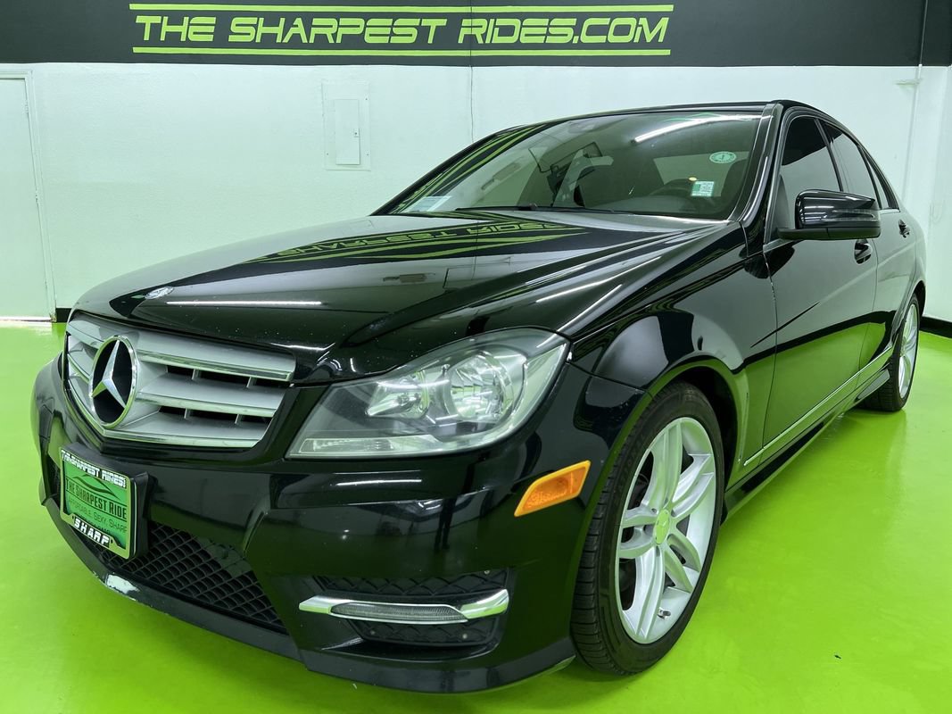 Used 2013 Mercedes-Benz C 300 4MATIC Sedan image 5