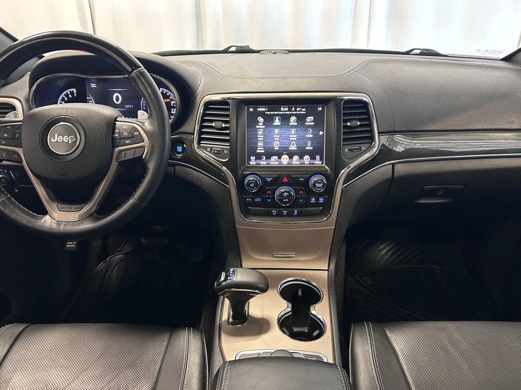 Used 2015 Jeep Grand Cherokee Overland AWD/4WD image 13