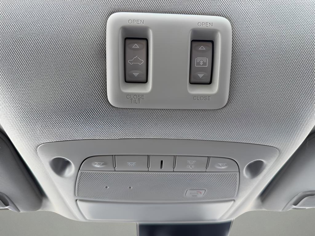 Certified 2024 Nissan Murano Platinum w/ Cargo Package image 24