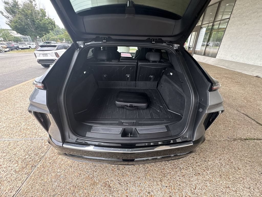 Certified 2023 Cadillac Lyriq 2WD image 27